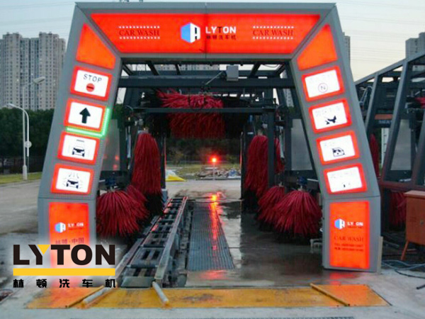 全自動(dòng)洗車(chē)機(jī)多少錢(qián)一臺(tái)?如何選擇具有高性?xún)r(jià)比的合適機(jī)型?跟著我!告訴你答案!